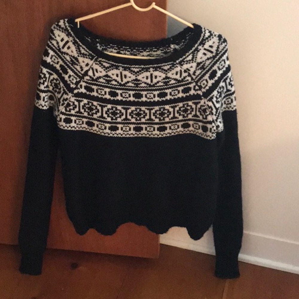 Black and White Scoop Neck Sweater